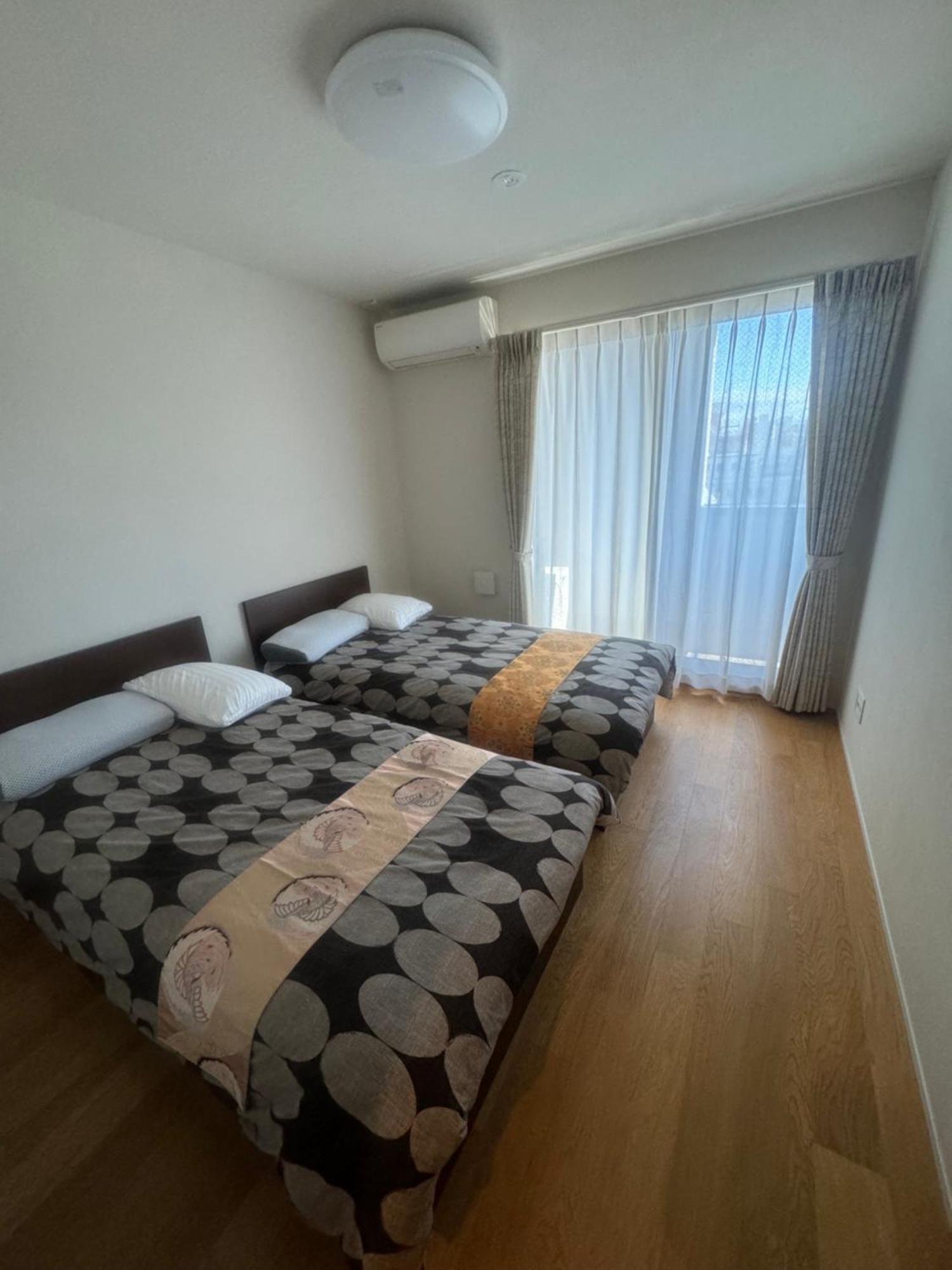 Residence Saku Ōsaka Extérieur photo