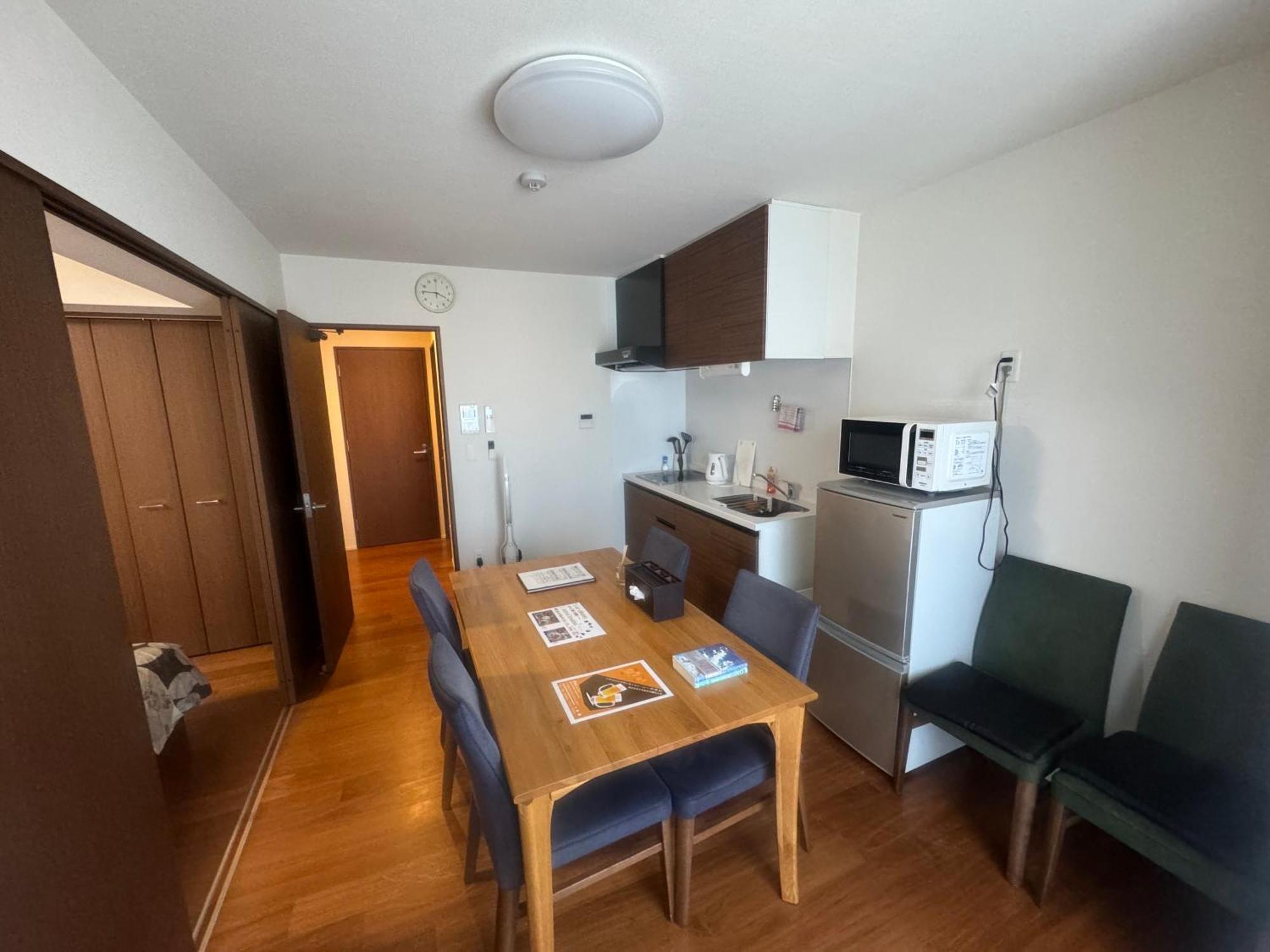 Residence Saku Ōsaka Extérieur photo
